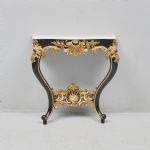 651674 Console table